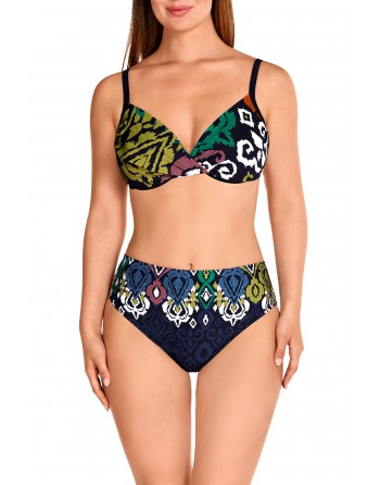 Bikini...